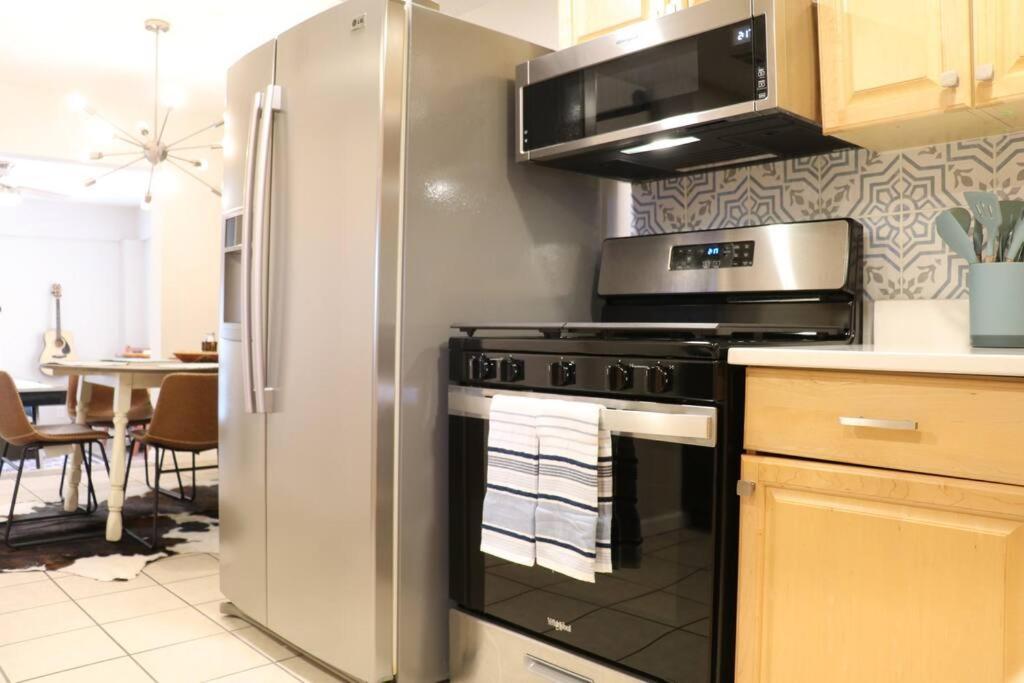 Cowboy Den-Hot Tub-Game Room-Pet Friendly-No Pet Fees! Albuquerque Exterior photo