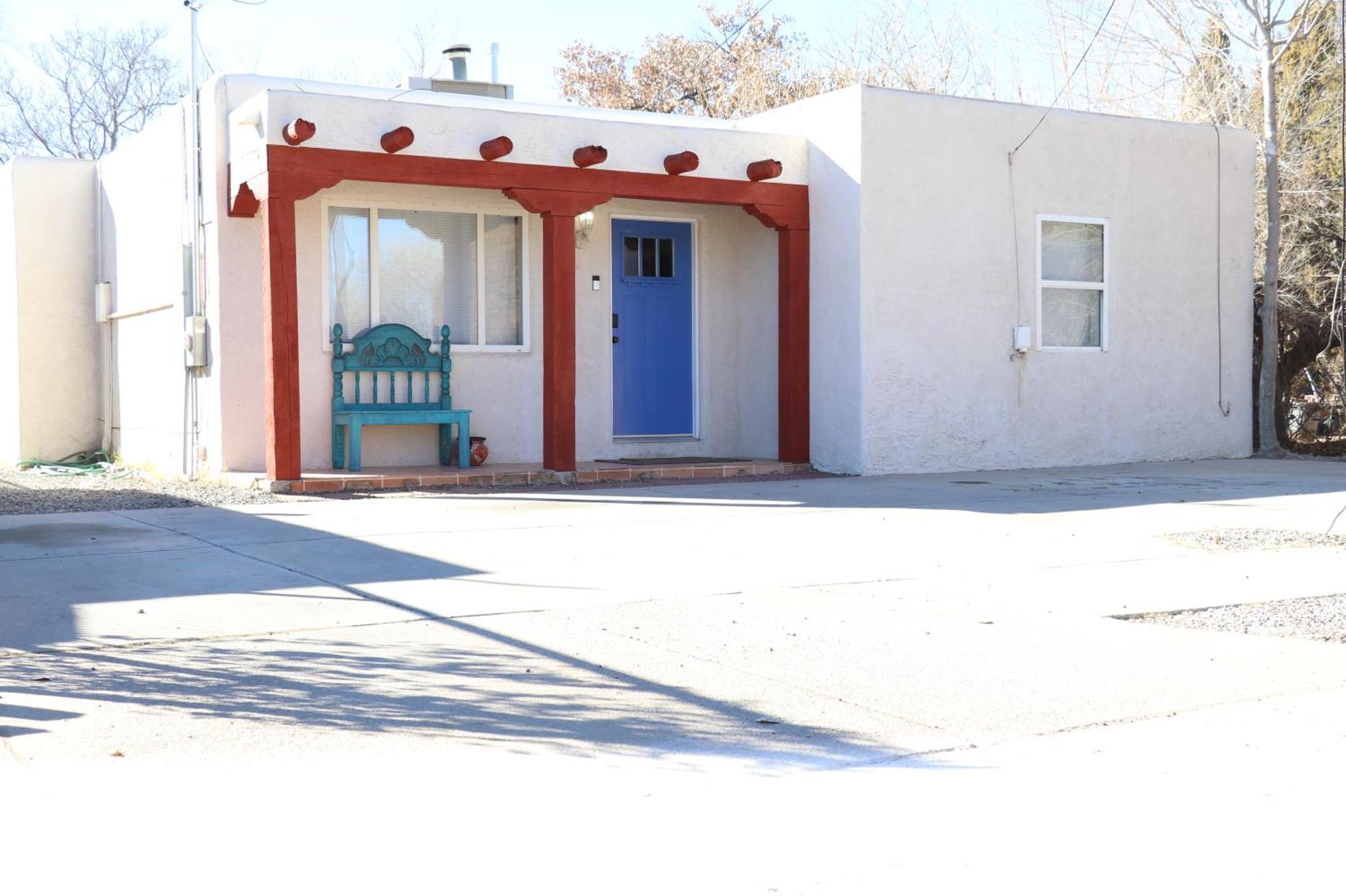 Cowboy Den-Hot Tub-Game Room-Pet Friendly-No Pet Fees! Albuquerque Exterior photo