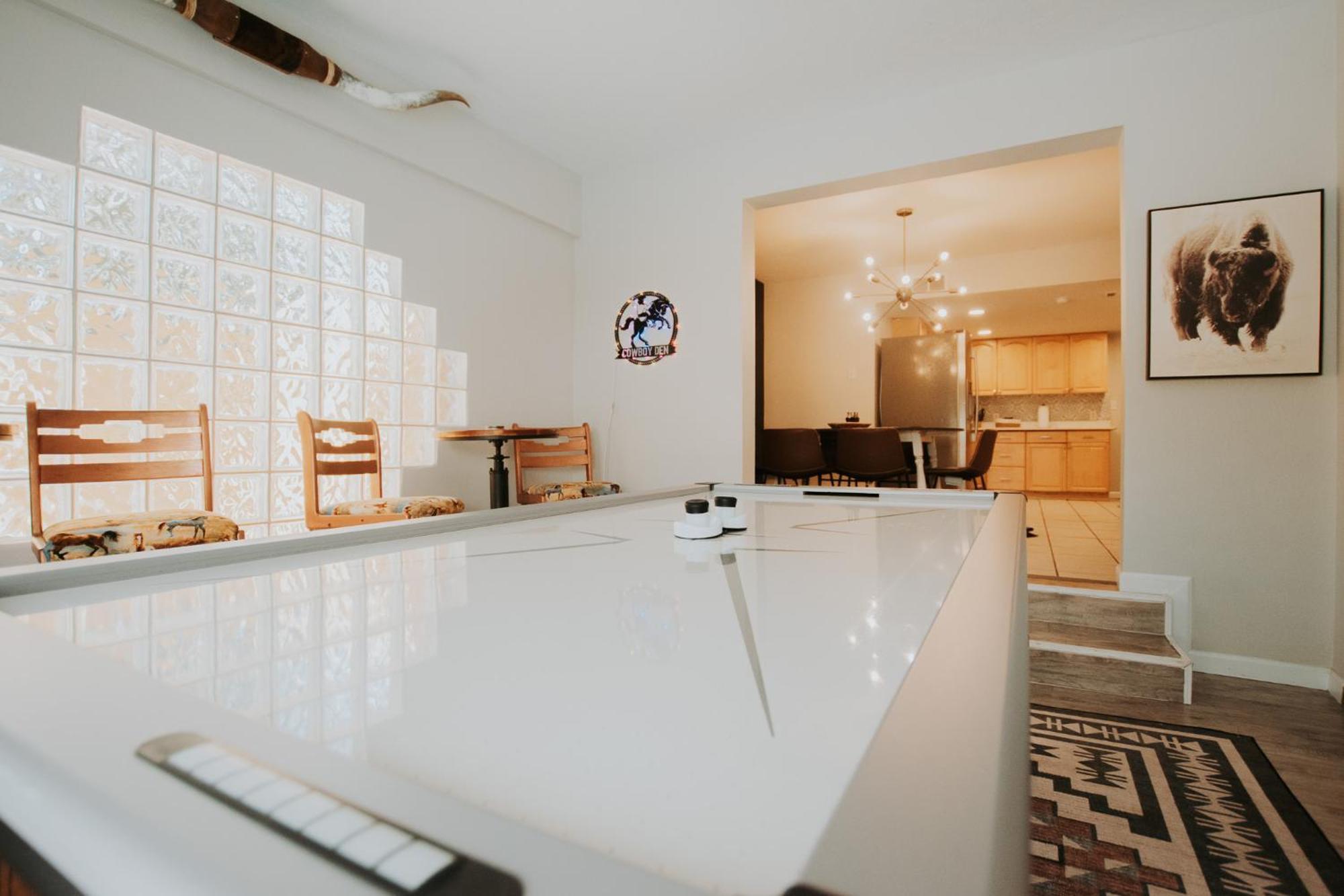 Cowboy Den-Hot Tub-Game Room-Pet Friendly-No Pet Fees! Albuquerque Exterior photo
