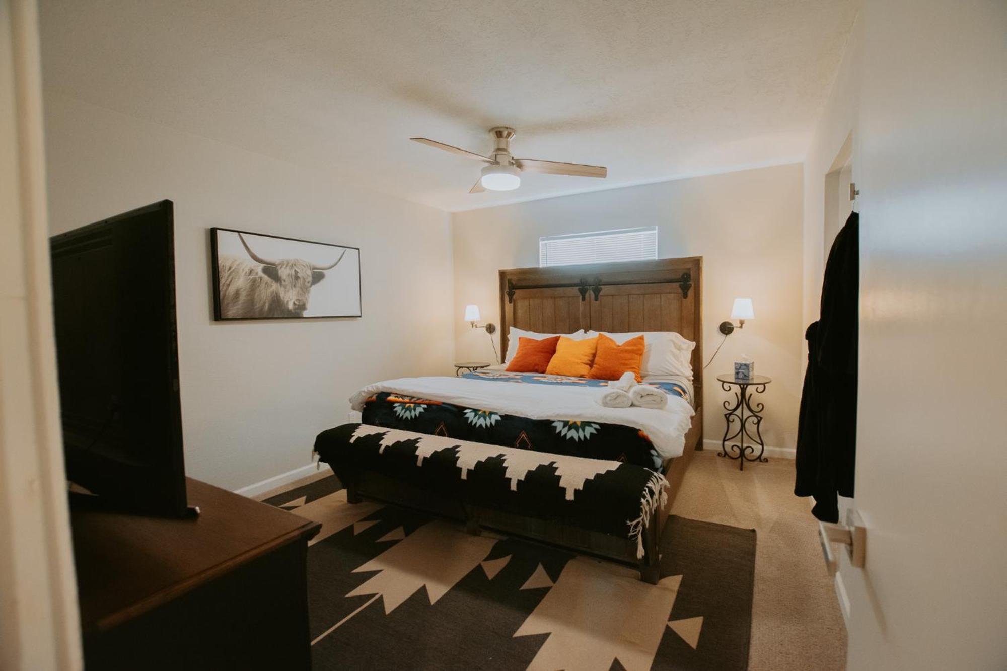 Cowboy Den-Hot Tub-Game Room-Pet Friendly-No Pet Fees! Albuquerque Exterior photo